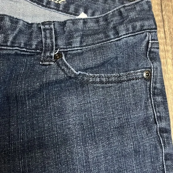 Tommy Hilfiger jeans in like new condition size 10 Bootcut - Picture 4 of 7